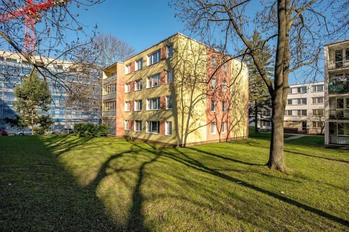 Prodej bytu 3+1, Praha - Prosek, Bohušovická, 55 m2