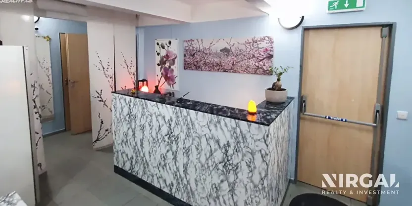 Pronájem obchodního prostoru, Praha - Kobylisy, Nad Šutkou, 100 m2