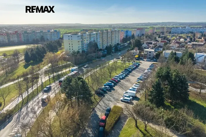 Prodej bytu 3+kk, Praha - Petrovice, Rezlerova, 65 m2