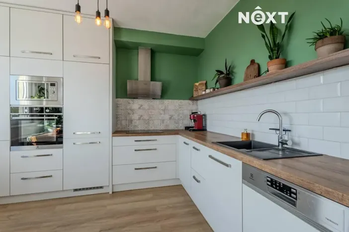 Prodej bytu 3+1, Břeclav, Na Valtické, 69 m2