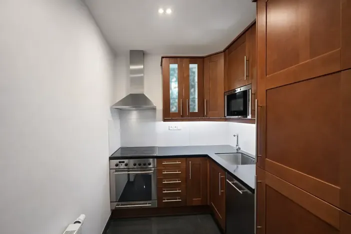 Pronájem kanceláře, Praha - Vršovice, Rybalkova, 70 m2