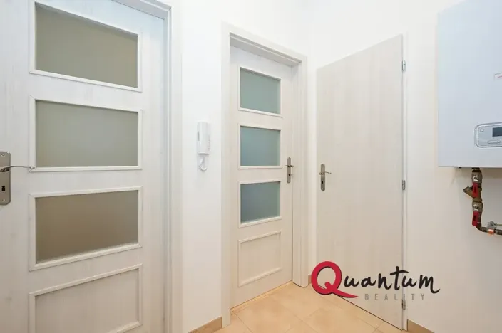 Pronájem bytu 2+kk, Praha - Střešovice, U první baterie, 49 m2
