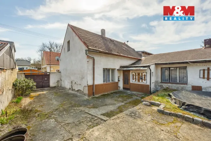 Prodej rodinného domu, Knovíz, 162 m2