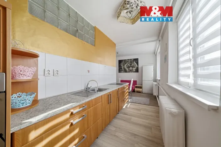 Prodej bytu 3+1, Lukavice, 74 m2