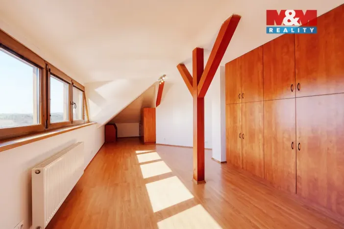 Prodej rodinného domu, Plzeň - Černice, Pod Bručnou, 271 m2