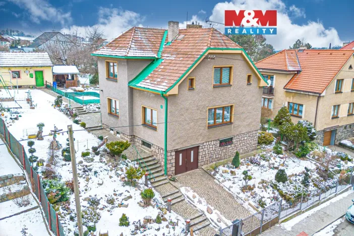 Prodej rodinného domu, Chvaletice, Husova, 76 m2