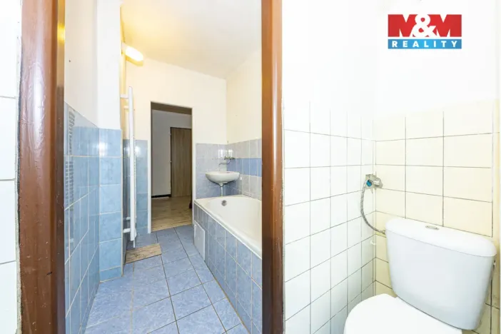 Prodej rodinného domu, Chvaletice, Husova, 76 m2