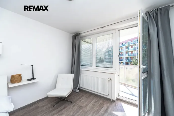 Prodej bytu 2+1, Praha - Černý Most, náměstí Plukovníka Vlčka, 83 m2