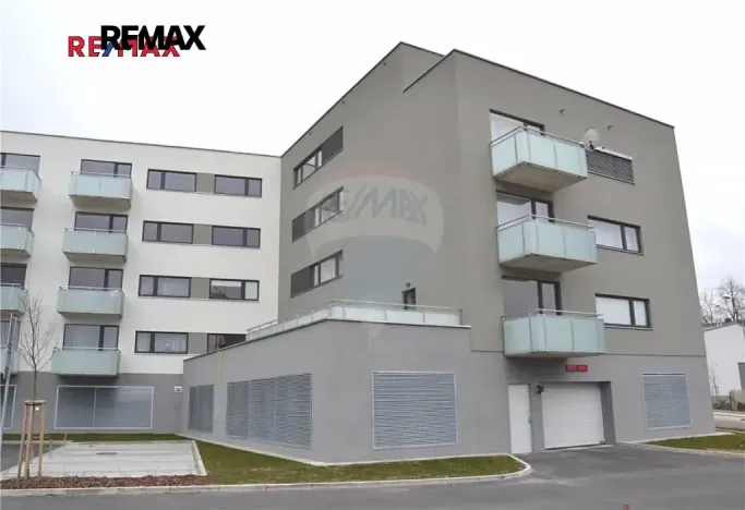 Pronájem bytu 2+kk, Plzeň, Štefánikova, 59 m2