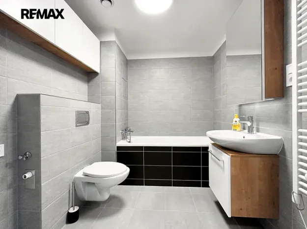 Pronájem bytu 1+kk, Plzeň, V Zahrádkách, 39 m2