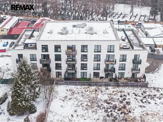 Pronájem bytu 1+kk, Plzeň, V Zahrádkách, 39 m2