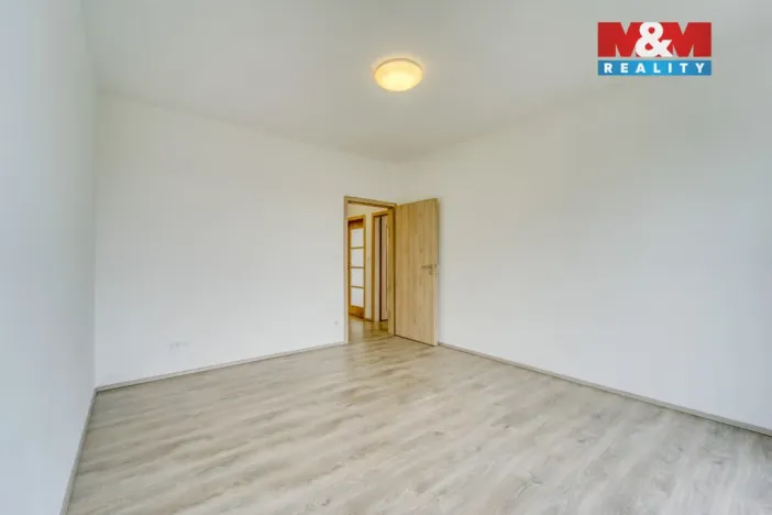 Pronájem bytu 3+kk, Plzeň - Doubravka, V Zahrádkách, 57 m2