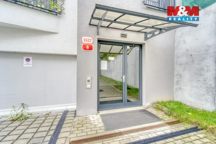 Pronájem bytu 3+kk, Plzeň - Doubravka, V Zahrádkách, 57 m2