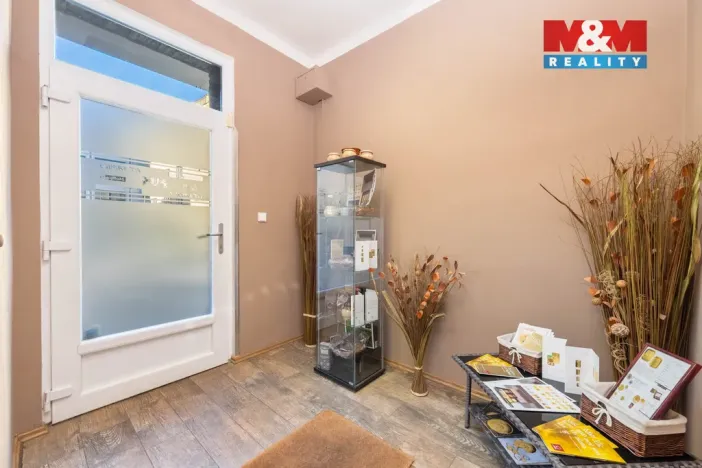 Pronájem obchodního prostoru, Praha - Nusle, Bohuslava ze Švamberka, 75 m2