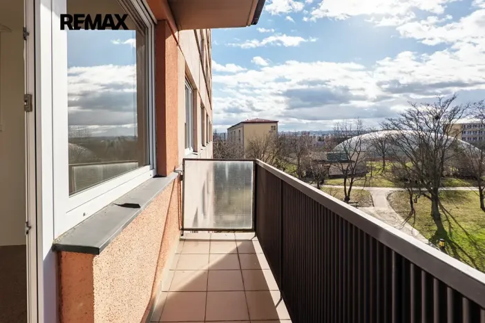 Prodej bytu 3+1, Praha - Malešice, Počernická, 72 m2