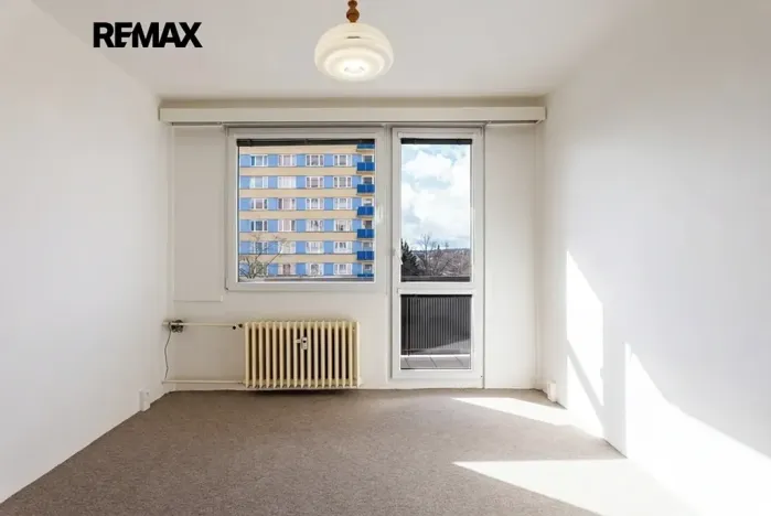 Prodej bytu 3+1, Praha - Malešice, Počernická, 72 m2