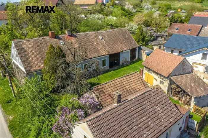 Prodej rodinného domu, Dobrovice, 180 m2