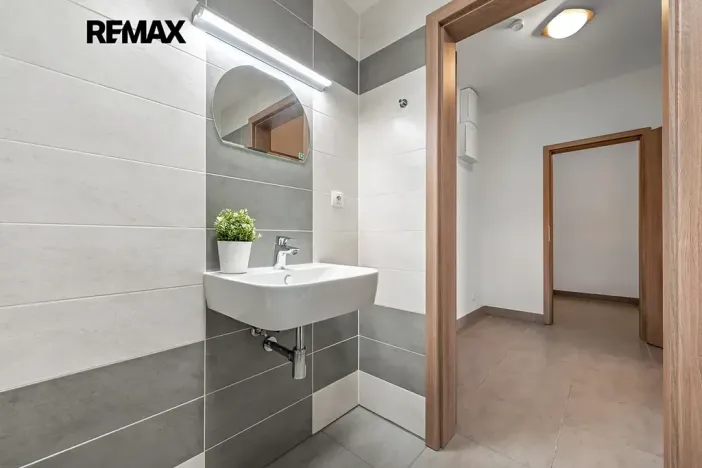 Prodej bytu 2+kk, Praha - Letňany, Tupolevova, 53 m2