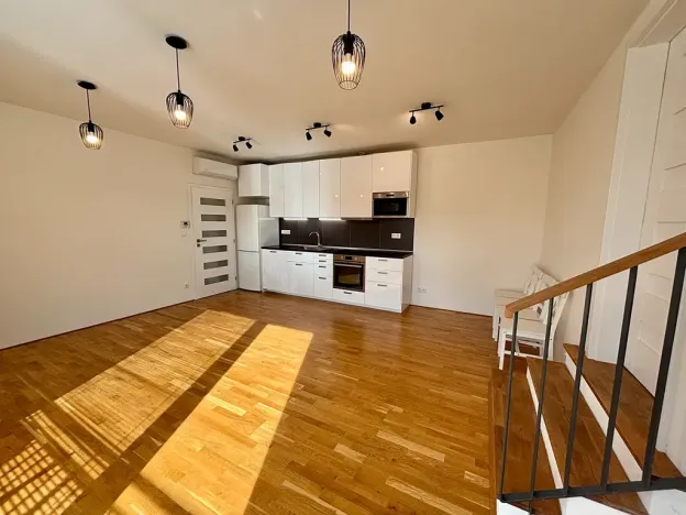 Pronájem bytu 2+kk, Praha - Smíchov, Kotevní, 66 m2