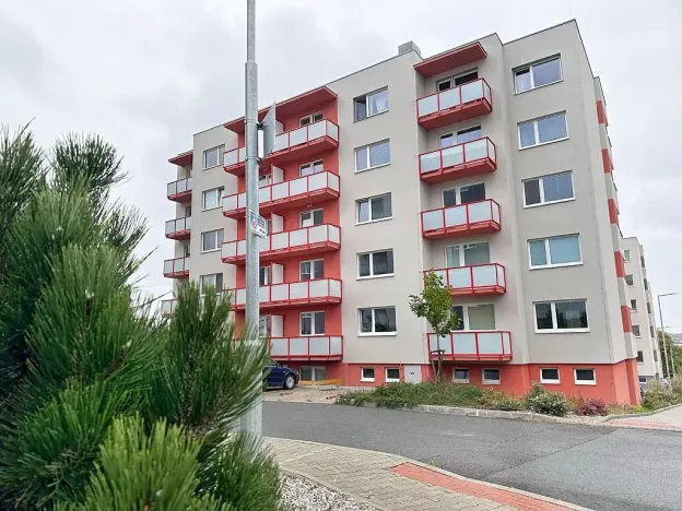 Pronájem garáže, Rakovník, Maru Špačkové, 21 m2