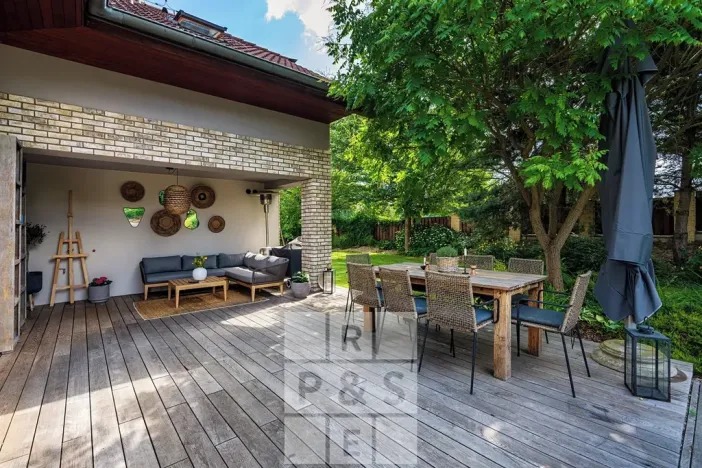 Prodej rodinného domu, Průhonice, Pod Valem II., 243 m2