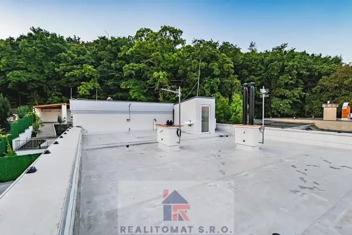 Prodej kanceláře, Praha - Komořany, Pod lesem, 440 m2