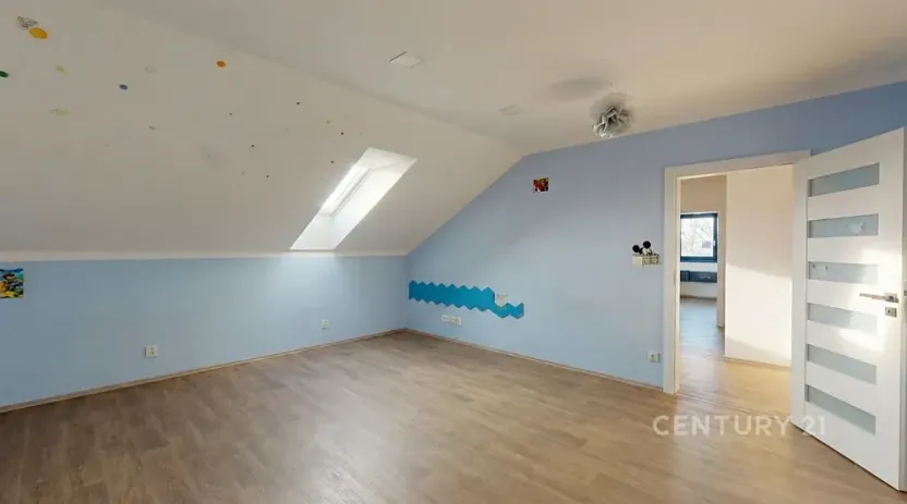 Prodej rodinného domu, Ivaň, 319 m2