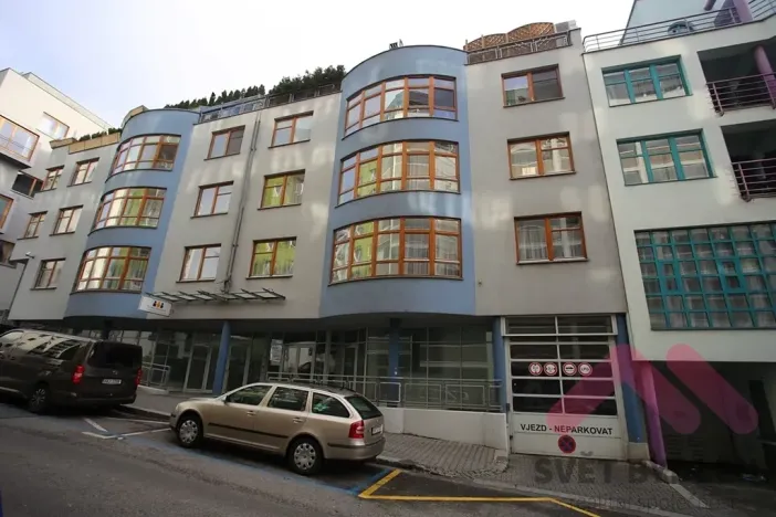 Pronájem bytu 2+kk, Praha - Žižkov, Jeseniova, 52 m2