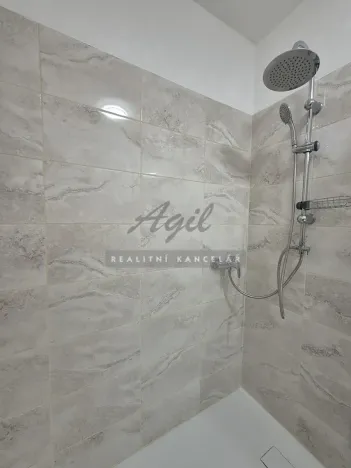 Pronájem bytu 2+kk, Šlapanice, 59 m2