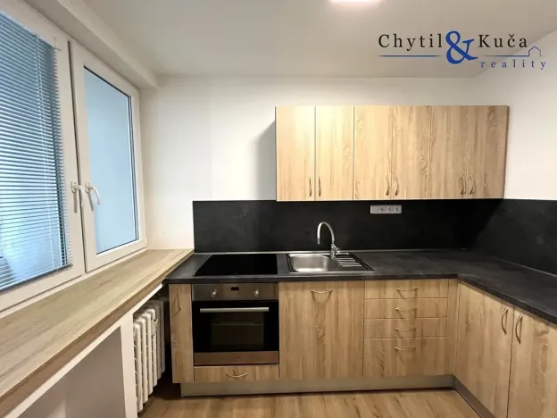 Pronájem bytu 1+1, Přerov, Tománkova, 43 m2