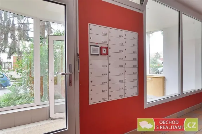 Pronájem bytu 2+kk, Praha, Ctěnická, 39 m2