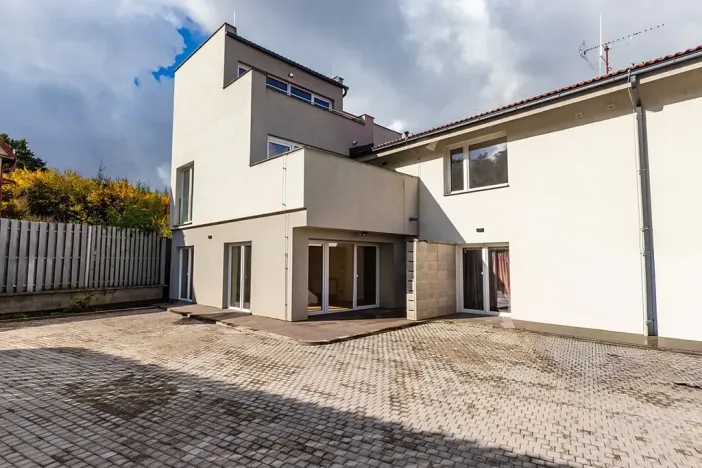 Prodej činžovního domu, Benešov, Pod Hřbitovem, 470 m2