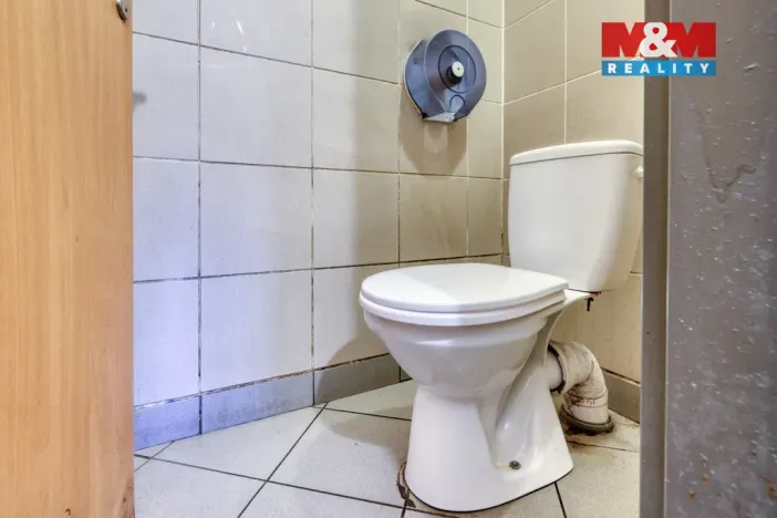 Prodej činžovního domu, Bečov nad Teplou, Nádražní, 219 m2