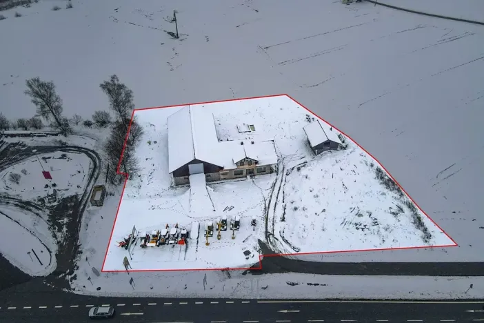 Prodej obchodního prostoru, Furth im Wald, Německo, 584 m2