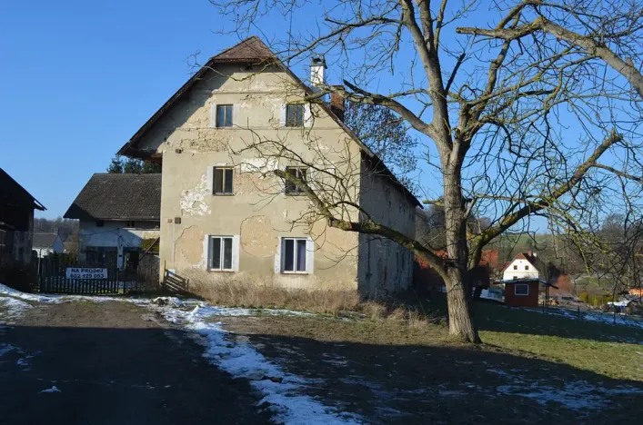 Prodej zemědělské usedlosti, Sezemice, 200 m2