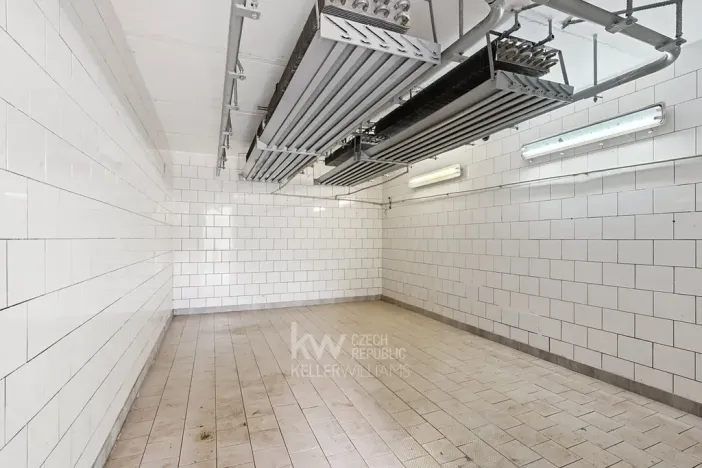 Prodej obchodního prostoru, Milíkov, 420 m2