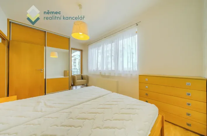 Pronájem bytu 3+kk, Praha - Hrdlořezy, V třešňovce, 109 m2