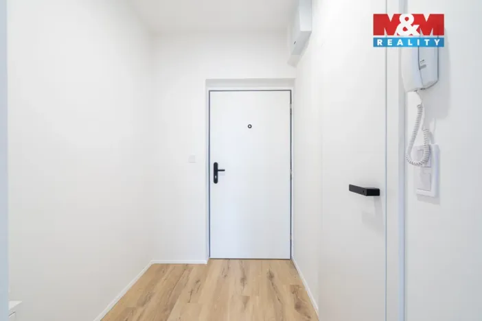 Prodej bytu 1+kk, Olomouc, Wolkerova, 33 m2