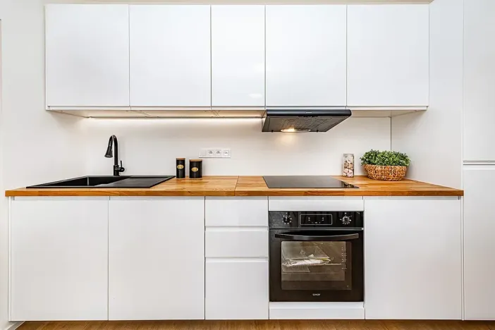 Prodej bytu 4+kk, Praha - Troja, Lešenská, 72 m2