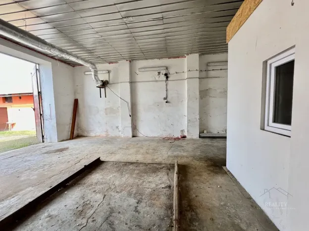 Prodej skladu, Libáň, T. G. Masaryka, 616 m2