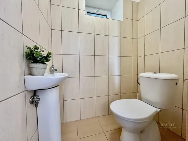 Prodej skladu, Libáň, T. G. Masaryka, 616 m2