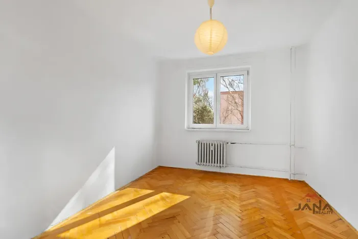 Prodej bytu 3+1, Turnov, Březová, 63 m2