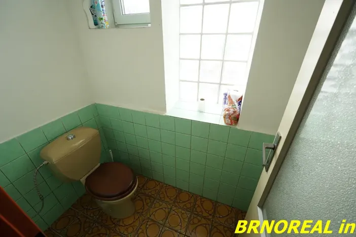 Prodej rodinného domu, Želeč, 237 m2