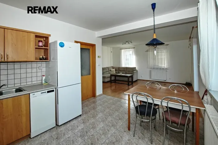 Pronájem rodinného domu, Chrást, Smědčická, 153 m2