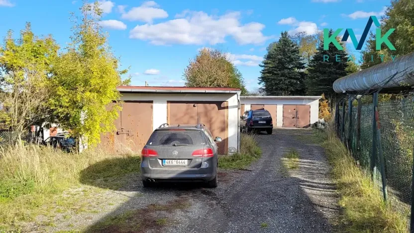 Prodej garáže, Karlovy Vary, 120 m2