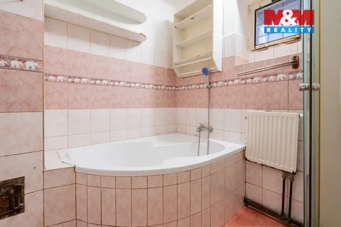 Prodej rodinného domu, Višňová, 350 m2