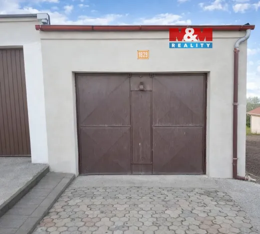 Pronájem garáže, Kladno - Kročehlavy, 19 m2