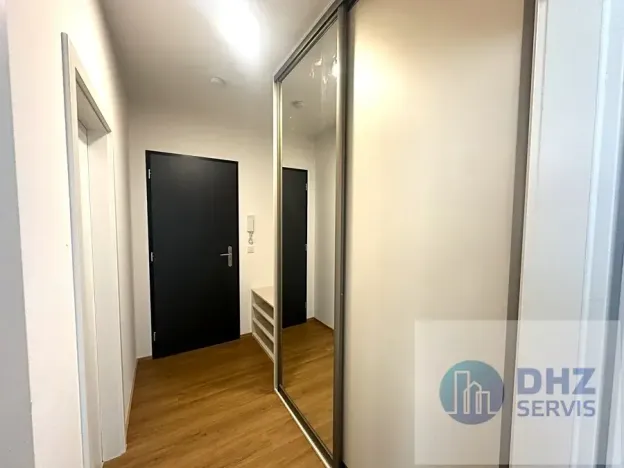 Pronájem bytu 1+kk, Nymburk, K Lesu, 39 m2