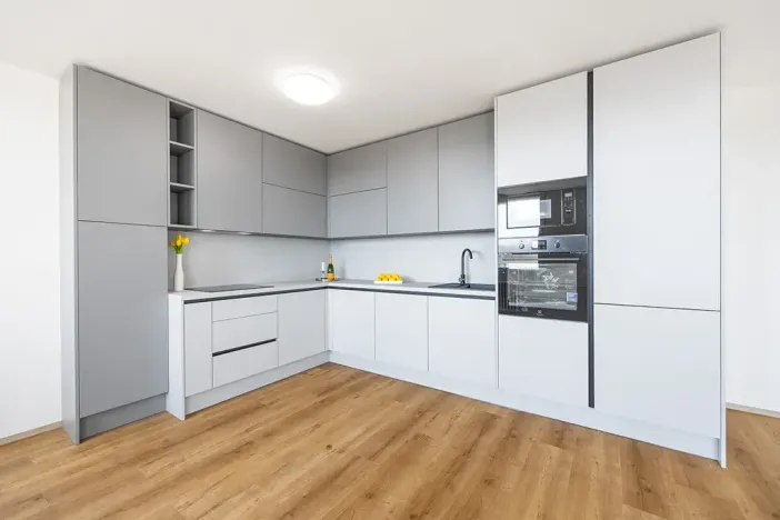 Prodej bytu 3+kk, Praha - Střížkov, Šluknovská, 76 m2