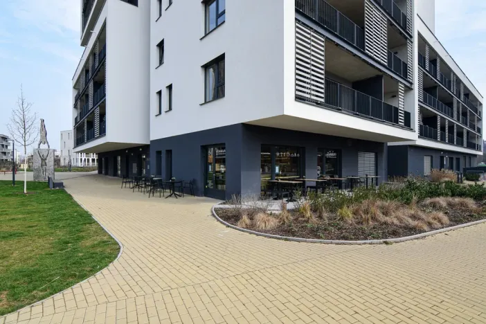 Pronájem bytu 1+kk, Praha - Modřany, Mezi vodami, 39 m2